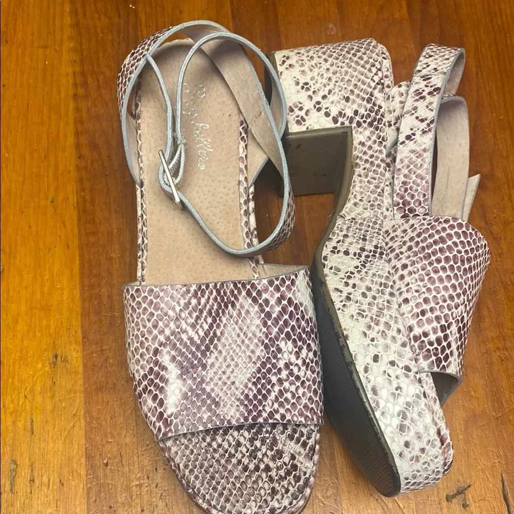 Seychelles Snakeskin Espadrille Sandals - Brown and Cream